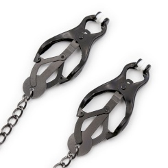 Ohmama fetish - japanese nipple clamps with  musta chain 2