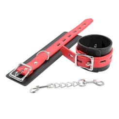 Ohmama fetish - lock buckle wrist restraints 1