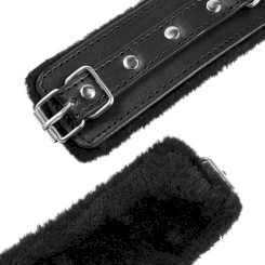 Ohmama fetish - premium fur lined wrist restraints 4